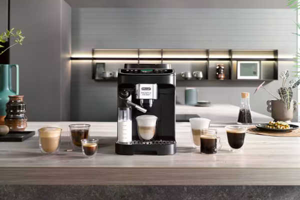 Ekspres ciśnieniowy do kawy Delonghi ECAM 310.60.B